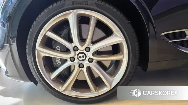 Bentley Continental GT 3rd Generation id 3185348 из Кореи 9