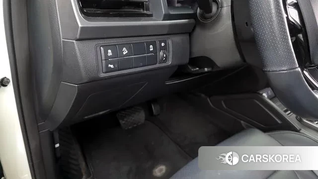 Ssangyong The New Rexton Sports Cannes id 3770083 из Кореи 9