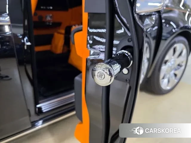 Rolls-Royce Phantom id 3057802 из Кореи 9