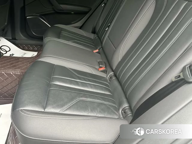 Audi Q5L id 4238161 из Китая 9