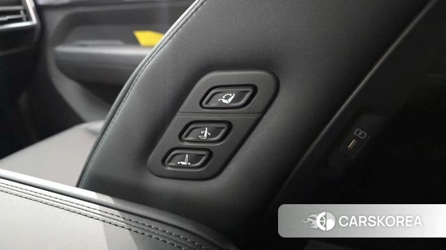 Hyundai Santa Fe (MX5) id 4177936 из Кореи 9