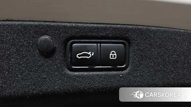 Hyundai The New Grandeur IG Hybrid id 4231953 из Кореи 9