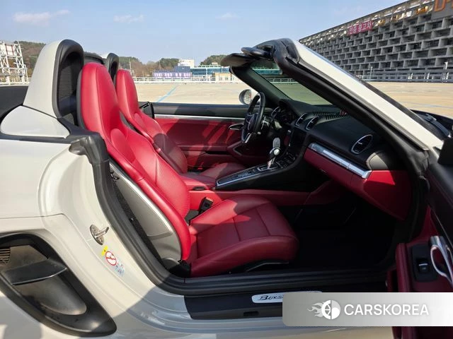 Porsche 718 Boxster id 4422657 из Кореи 9