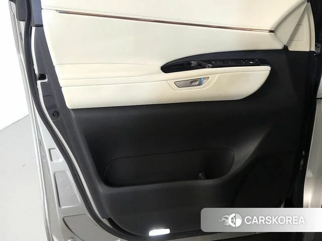 Lexus LM Second Generation id 4474327 из Кореи 9