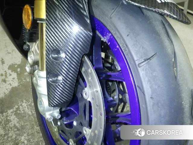 Проданный Yamaha YZF-R1M id 3996720 из Японии, фото 9