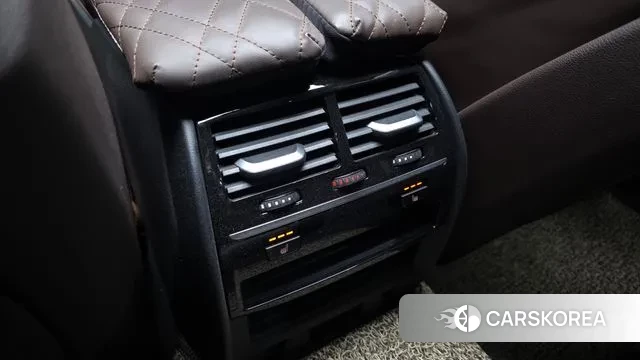 BMW 5 Series (G30) id 3499619 из Кореи 9