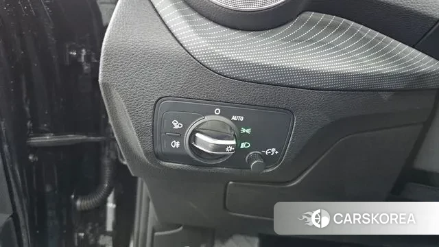 Audi Q2 id 3058276 из Кореи 9