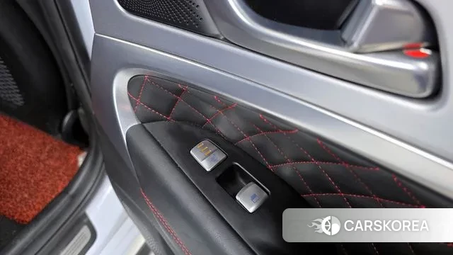 Genesis G70 id 3552588 из Кореи 9