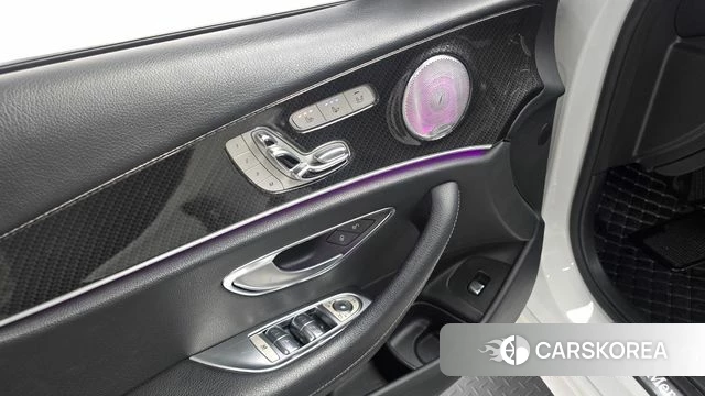 Mercedes-Benz E-Class W213 id 4794649 из Кореи 9