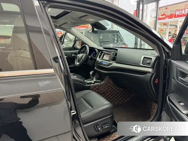 Toyota Highlander id 4190332 из Китая 9