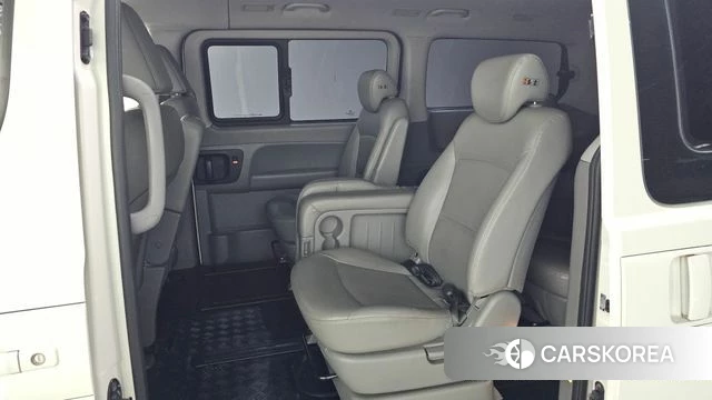 Hyundai The New Grand Starex id 3899052 из Кореи 9
