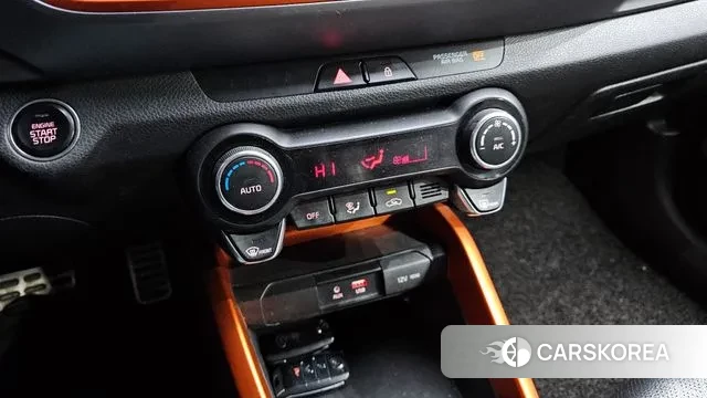 Kia Stonic id 3583214 из Кореи 9