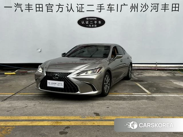 Lexus ES id 4279402 из Китая 9