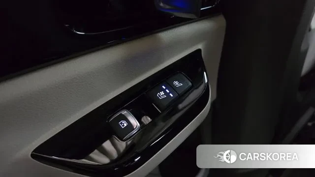 Kia Carnival 4th generation id 3567168 из Кореи 9