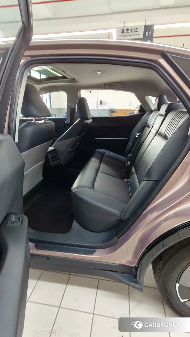 Toyota bZ3 id 4359240 из Китая 9