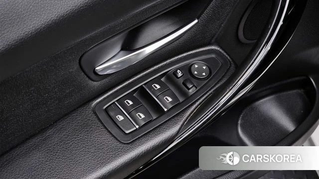 BMW 3 Series (F30) id 3796055 из Кореи 9