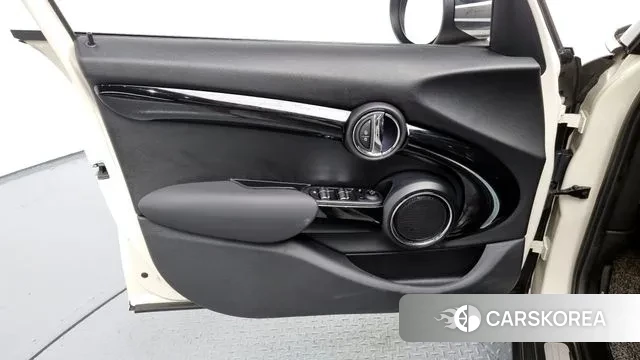 Mini Cooper id 2981282 из Кореи 9