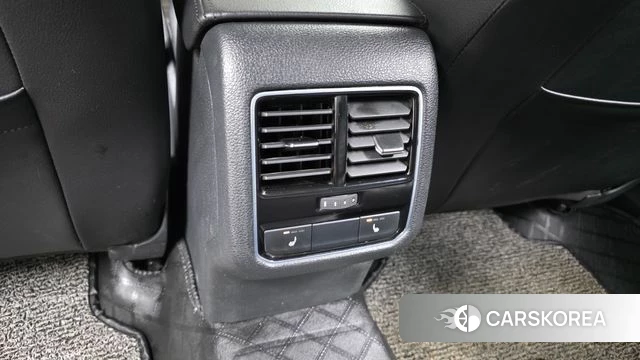 Volkswagen The New Passat id 4447685 из Кореи 9