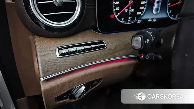 Mercedes-Benz E-Class W213 id 3417706 из Кореи 9