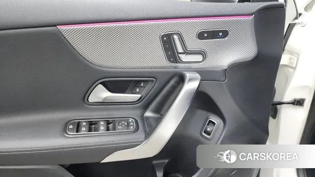 Mercedes-Benz A-Class W177 id 3028441 из Кореи 9