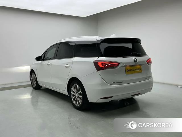 Buick GL6 id 4212471 из Китая 9