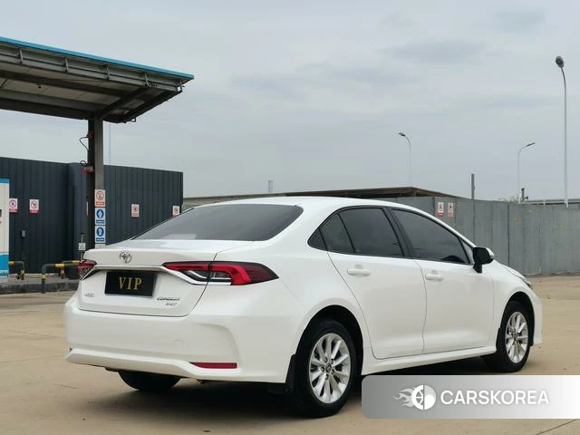 Toyota Corolla id 4257358 из Китая 9