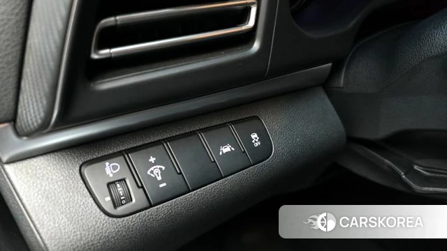 Hyundai The New Avante AD id 3873298 из Кореи 9