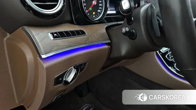 Mercedes-Benz E-Class W213 id 3616972 из Кореи 9