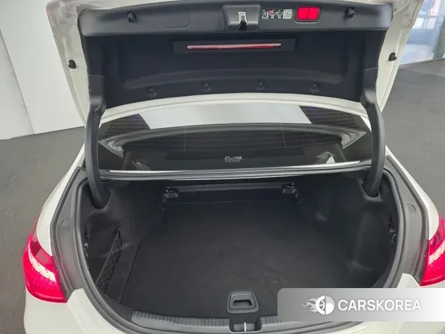 Mercedes-Benz C-Class W206 id 3684682 из Кореи 9