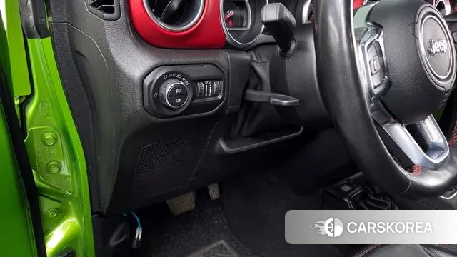 Jeep Wrangler (JL) id 3607762 из Кореи 9