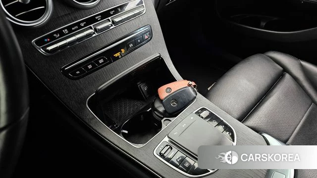 Mercedes-Benz GLC-Class X253 id 3941623 из Кореи 9