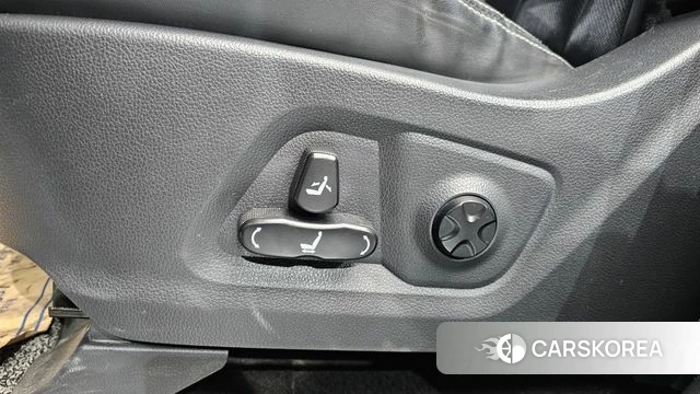 Ssangyong Rexton Sports id 4770363 из Кореи 9
