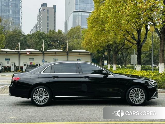 Mercedes-Benz E-class id 4278063 из Китая 9