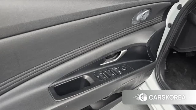 Hyundai Avante (CN7) id 3219951 из Кореи 9