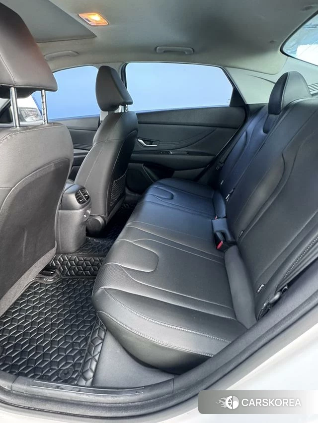 Hyundai Elantra id 4335804 из Китая 9