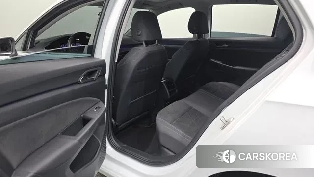 Volkswagen Golf 8th Generation id 3606172 из Кореи 9