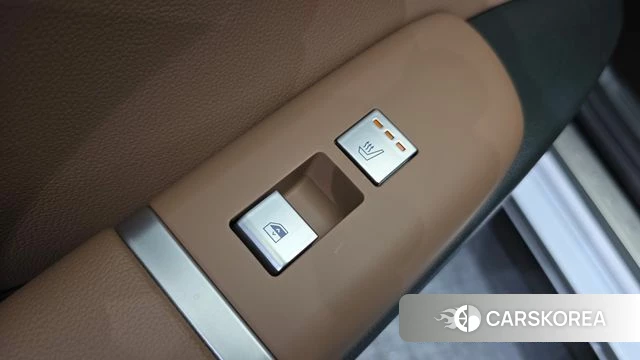 Hyundai Grandeur Hybrid (GN7) id 4523432 из Кореи 9