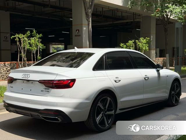 Audi A4L id 4275995 из Китая 9
