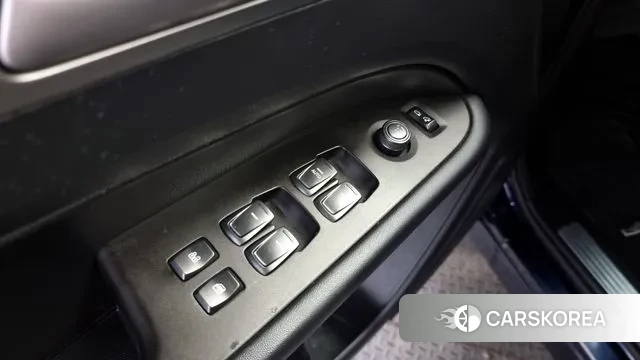 Ssangyong Rexton Sports id 3055643 из Кореи 9