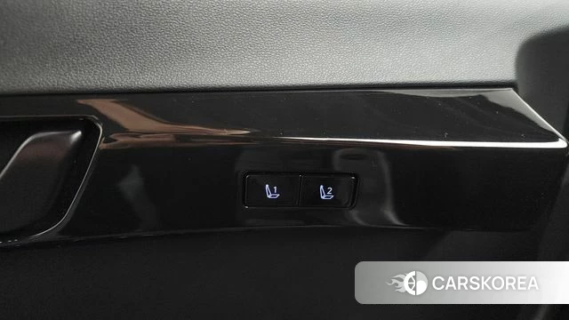 Hyundai Grandeur (GN7) id 4591389 из Кореи 9