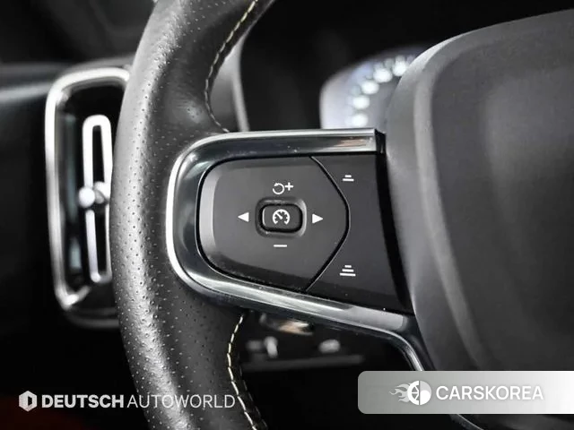 Volvo XC40 id 3520413 из Кореи 9