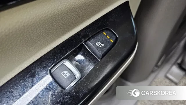 Kia Carnival 4th generation id 3489018 из Кореи 9