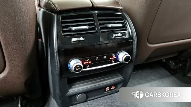 BMW 5 Series (G30) id 3771990 из Кореи 9