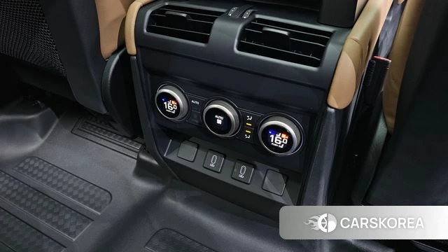 Land Rover Defender (L663) id 4565481 из Кореи 9