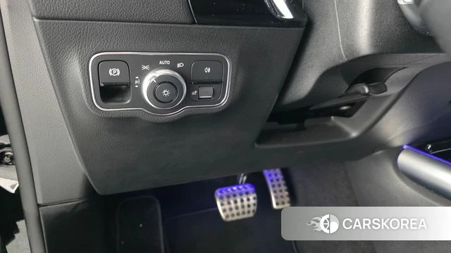 Mercedes-Benz GLA - Class H247 id 4354922 из Кореи 9