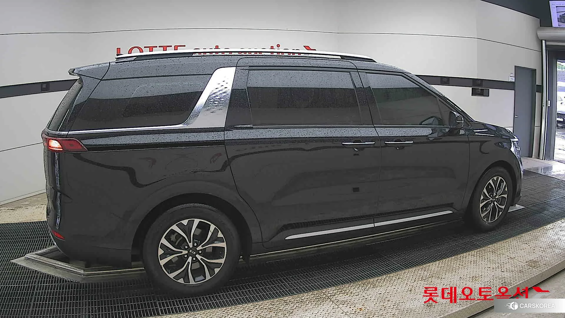 Kia Carnival id 4352408 из Кореи 9