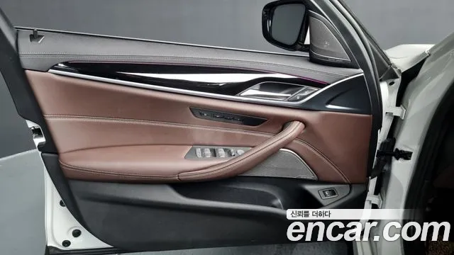 BMW 5 Series (G30) id 2716187 из Кореи 9