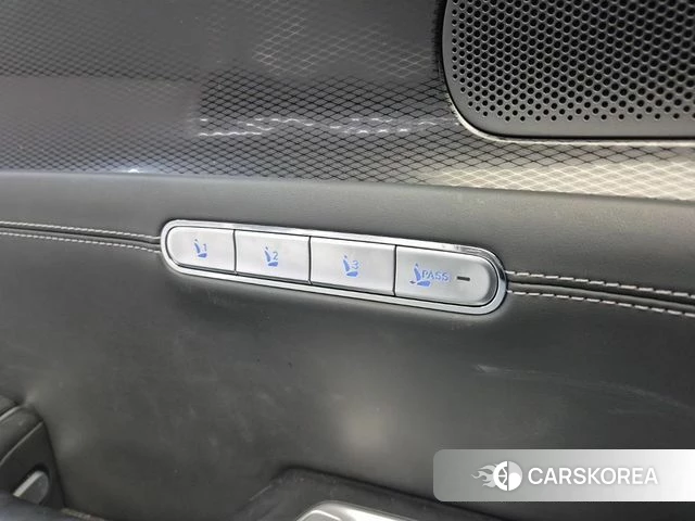 Genesis G90 (RS4) id 4298678 из Кореи 9