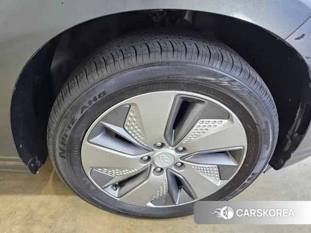 Hyundai Kona Electric id 3425915 из Кореи 9