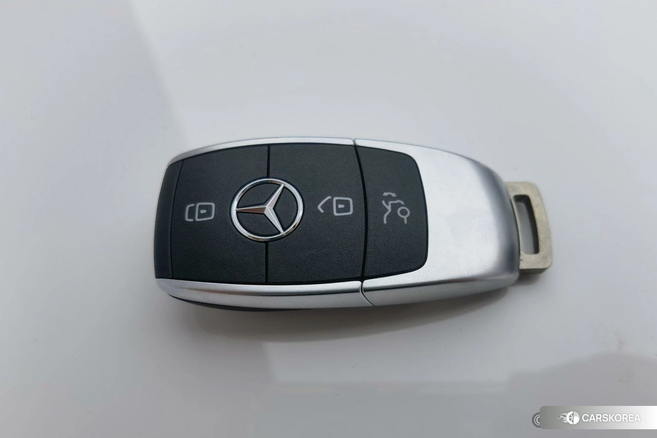 Mercedes-Benz GLB id 4467781 из Китая 9